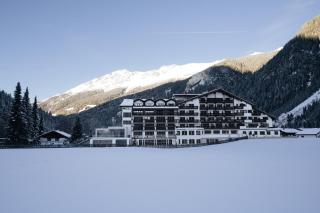 Hotel Weisseespitze - 0