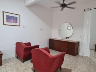 Safaira Homestay - 4