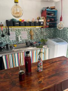 Raizes Surf and Bar Hostel - 4