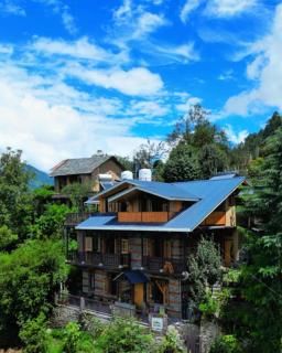 Rustic Roots Home Stay - 8