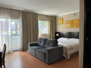 Flat Blue tree próximo ao Expo transamérica Nações Unidas - 0