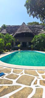 3 Bedroom Villa Own Compound - 0