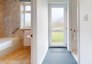 B37 Ebb Tide, Riviere Towans - 1