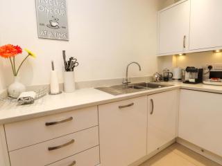 Heulfan - 17 Deganwy Castle Apartments - 1