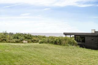 Minimalist Cottage With Stunning Sea View - 3