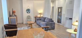 Panorama du sanctuaire 400 metres de la Grotte 3 chambres 8 personnes PARKING FERMÉ gratuit - 7