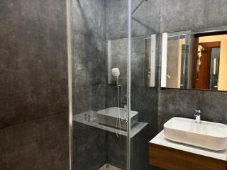 Modern Apartment Baku in Center - Baku - 5