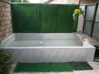 Mistela Altos de Mendoza - Departamento con Sala de Juegos y Pileta -Zona Residencial a pasos de Ciudad- Tours de viajes- Chocolates o galletitas - Viaje al Aeropuerto gratis -NO se aceptan reservas de residentes locales- - 0