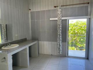 Beachfront House with Terrace and Panoramic Ocean View - Santa Catalina - 8