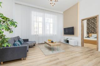 Premium 2BDRM 2BATH City Residence by Prestige Homes - 4