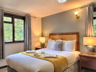 Sleeping Tree Lodge - Kaowood - Private Hot Tub - Mydrim - 2