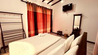 Blue Heaven Hotel - 2