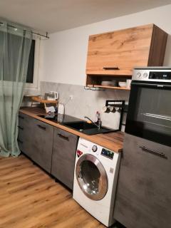 Schöne Ferienwohnung in Schwerte Central - 1