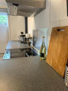 Charming apartment with industrial design close to city center - 6