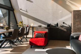 Twin Vista A-Frame Cabins - 6