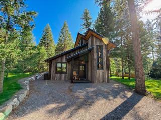 Bison Ridge Cabin #2 - 4