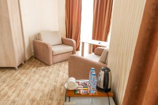 Batumi Inn Hotel - 7