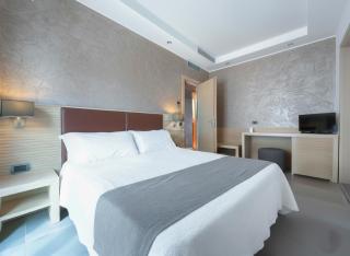 Club House Riccione - 7