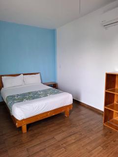 Hostal Tres Central - 6