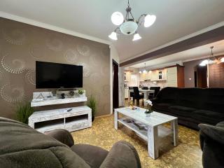 Great Forest Family Apartment - 0