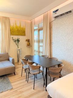 Best Place Holiday Home IIII Free Parking - 8