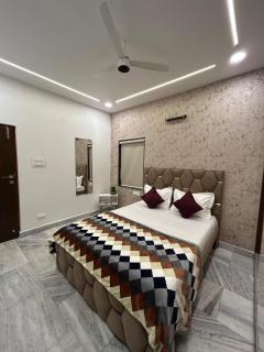 2Bhk Cozy HomeStay at filmnagar - 3