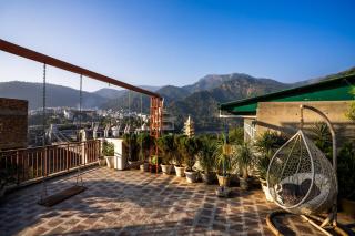 LiveAway Rishikesh, Laxman Jhula by PACK - 6