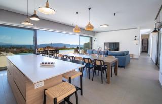 Amber by the sea - 1