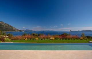 Amber by the sea - 8