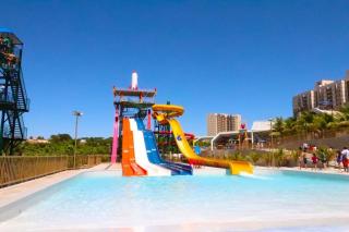 Spazzio diRoma com acesso ao diRoma Acqua Park - Via Caldas - 9