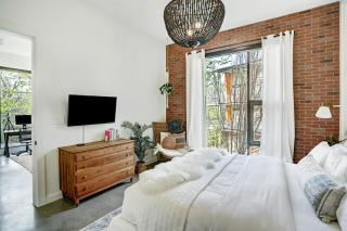 Pet Friendly Stylish Loft, Zilker Heart Of Austin - 7