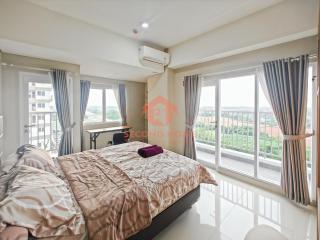 Cozy 2BR Royal Sentul Apt - 6