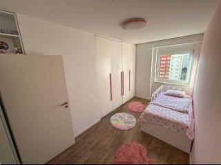 Crystal City Apartment - 3