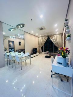 Soho Suites KLCC by Comfort Suites Kuala Lumpur - 1