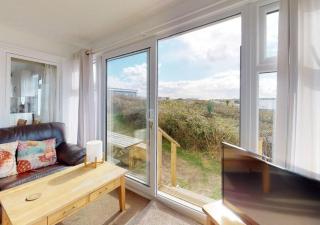 B42 Shilly Chalet, Riviere Towans - 9