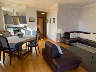 Cozy Swiss Getaway With Mountain Views - 6