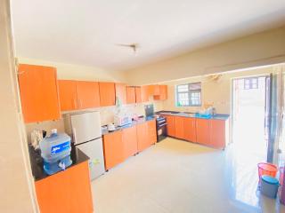 Spacious private and comfy room in Kimihurura - 3