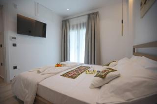 Ammos Little Escape - 4