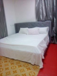 Regal Royal Suites - 4