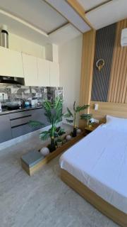 Ganga View Ultra-Luxurious 7 Star Studio - Rishikesh - 4