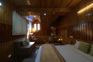 THE OFFBEAT CHALET - 2