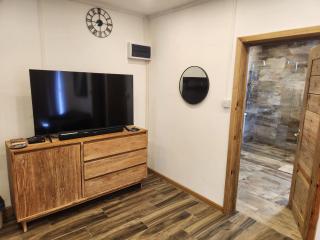 AA Sea-view and Mountain view Apartment - 9