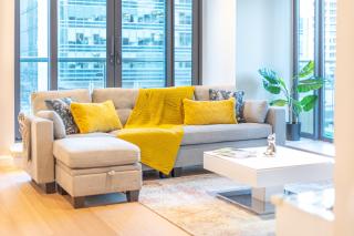 Chic, Contemporary 3BR Flat in Prime Canary Wharf - 4