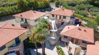 Holihome Vascello B26 - 1