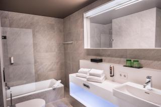 ADLERS Hotel Innsbruck - Innsbruck - 8