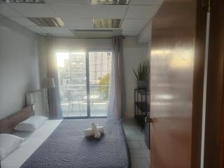 Nicole sharing apartments - 2