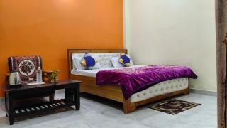 Sri Narayan Home Stay - 8