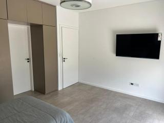 Modern & Functional - 2