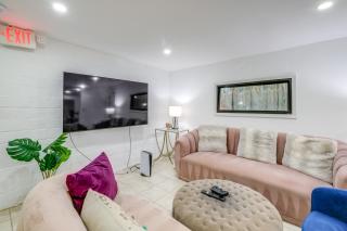 1 Mi to the Metro! Centrally Located Apt Near DC - 0