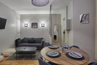 Apartment Center of Paris by Studio prestige - 5